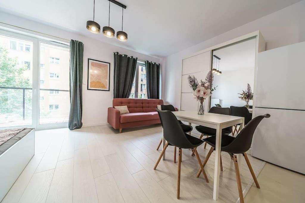 Urbannestgroup - City Center - Sienna 65 Varşova Dış mekan fotoğraf